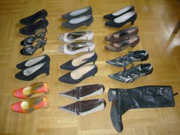Фотоий: надувательство ботинки женщины - DIVERS MARQUES - A VENDRE CHAUSSURES CUIR BOTTE, BALLERINE, TALONS