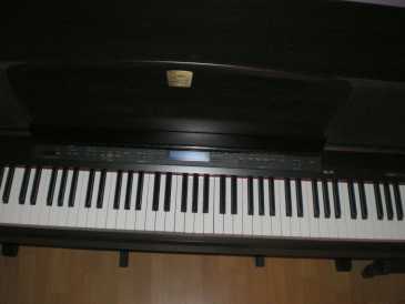 Фотоий: надувательство рояли и synthetizers YAMAHA - PIANO NUMERIQUE YAMAHA CLAVINOVA CLP 970