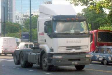 Фотоий: надувательство тележки и общие назначения RENAULT - PREMIUM