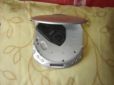 Фотоий: надувательство HIFI стерео/радиоий SONY - SONY WALKMAN D-E220 ESPMAX