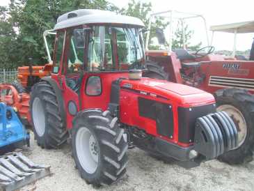 Фотоий: надувательство автомобили CARRARO - CARRARO TGF 9400