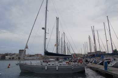 Фотоий: надувательство шлюпки ALU.WIND - CUTTER ALLUMINIO