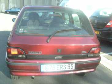 Фотоий: надувательство автомобили RENAULT - Clio