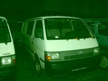 Фотоий: надувательство автомобили TOYOTA - Hi-Ace