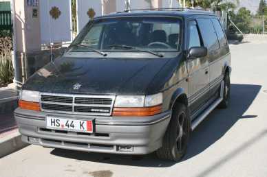 Фотоий: надувательство автомобили CHRYSLER - Voyager