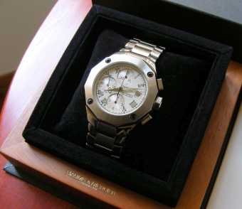 Фотоий: надувательство вахты люди - BAUME MERCIER - RIVIERA XXL