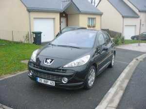 Фотоий: надувательство автомобили PEUGEOT - 207 PACK SPORT