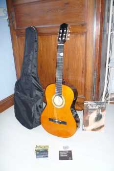 Фотоий: надувательство гитары и другие аппаратуры шнура PAS DE MARQUE - PACK GUITARE