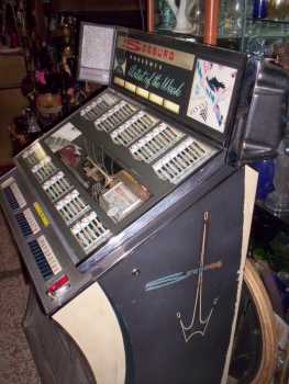Фотоий: надувательство HIFI стерео/радиоий SEEBURG 281 - JUKE BOX