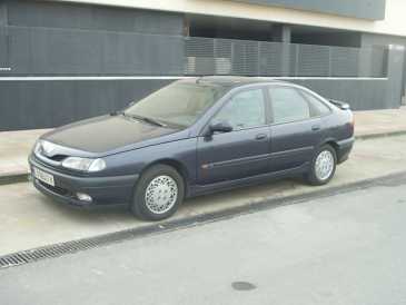Фотоий: надувательство автомобили RENAULT - Laguna