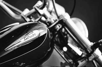Фотоий: надувательство мотовелосипеды 800 cc - SUZUKI - VS INTRUDER