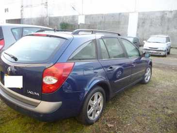 Фотоий: надувательство автомобили RENAULT - Laguna II