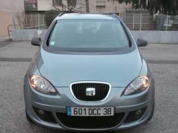 Фотоий: надувательство автомобили SEAT - ALTEA XL