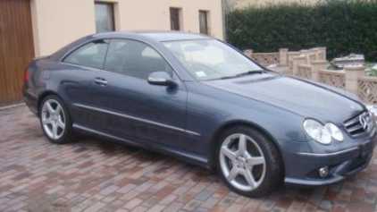 Фотоий: надувательство автомобили MERCEDES - CLK