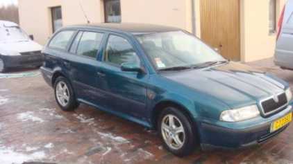 Фотоий: надувательство автомобили SKODA - OCTAVIA SLX 1,9 TDI