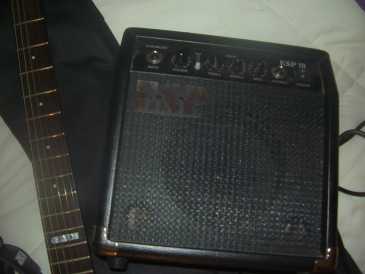 Фотоий: надувательство гитары и другие аппаратуры шнура ESP - FENDER STRATOCASTER