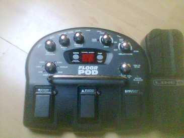 Фотоий: надувательство гитары и другие аппаратуры шнура POD - PEDAL MULTI EFFET POD LINE 6 FLOOR