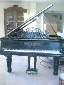 Фотоий: надувательство рояли и synthetizers STEINWAY & SONS - PIANOFORTE A CODA STEINWAY & SONS MOD C