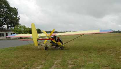 Фотоий: надувательство плоскости, ULM и вертолеты DYNALI - CHICKINOX