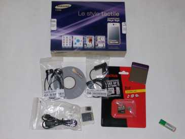 Фотоий: ренты телефоны клетки SAMSUNG - F480 PLAYER STYLE