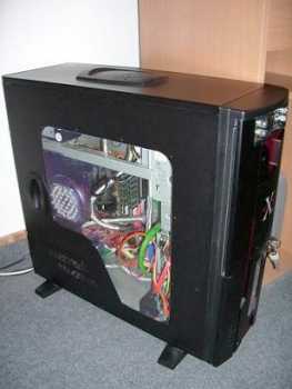 Фотоий: надувательство компьютеры офиса THERMALTAKE ENERMAX MSI THERMALRIGHT MAXTOR ASUS - GROSSE CONFIG POUR GAMER ;)