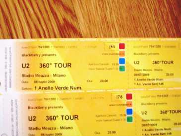 Фотоий: надувательство билеты согласия U2 360 - MILAN 8 JULY 09