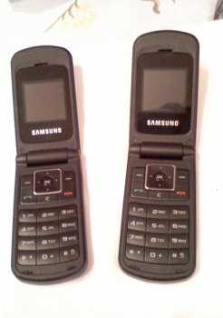 Фотоий: надувательство телефоны клетки SAMSUNG - B300