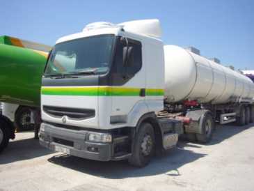Фотоий: надувательство тележки и общие назначения RENAULT - TRACTORA RENAULT PREMIUM 340 SEMINEUMATICA
