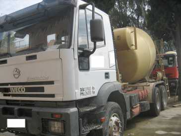 Фотоий: надувательство машины IVECO