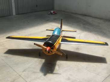 Фотоий: надувательство плоскости AEREO RC YAK - 54