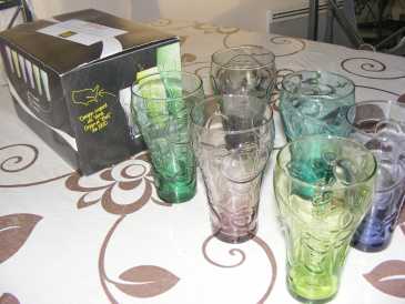 Фотоий: надувательство стеклянные предметы COLLECTIEN DE VERRE COCA COLA 2009