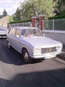 Фотоий: надувательство автомобили PEUGEOT - 304
