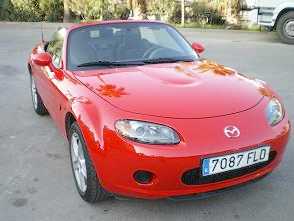 Фотоий: надувательство автомобили MAZDA - MX5