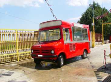 Фотоий: надувательство автомобили BEDFORD - BEDFORD