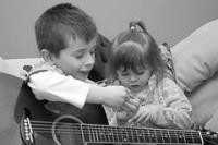 Фотоий: надувательство гитары и другие аппаратуры шнура YAMAHA - GUITAR LESSONS
