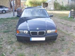 Фотоий: надувательство автомобили BMW - Série 3 Touring