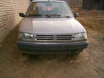 Фотоий: надувательство автомобили PEUGEOT - 309