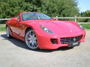 Фотоий: надувательство автомобили FERRARI - 599