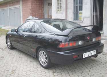 Фотоий: надувательство автомобили HONDA - Integra