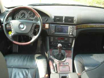 Фотоий: надувательство автомобили BMW - Série 5