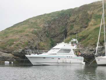 Фотоий: надувательство шлюпки BENETEAU