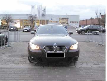 Фотоий: надувательство автомобили BMW - Série 5