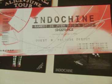 Фотоий: надувательство билеты согласия INDOCHINE - STADE DE FRANCE