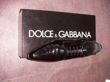 Фотоий: надувательство ботинки люди - DOLCE & GABANA - ZANZARA