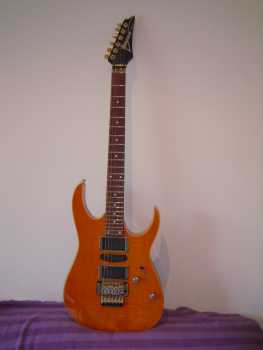 Фотоий: надувательство гитары и другие аппаратуры шнура IBANEZ - LAG ROXANE/IBANEZ RG 470 FMR