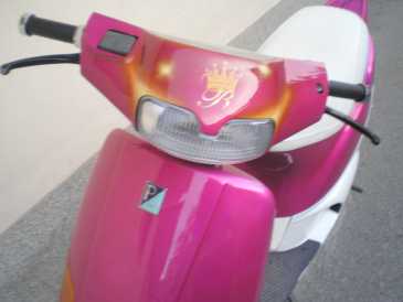 Фотоий: надувательство Scooters 50 cc - PIAGGIO - ZIP
