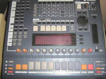 Фотоий: надувательство рояли и synthetizers