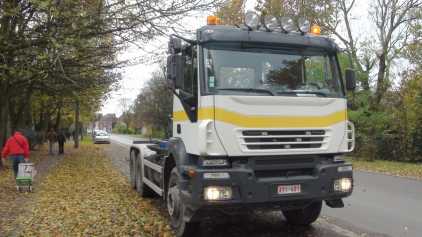 Фотоий: надувательство тележки и общие назначения IVECO - TRAKKER AMPLIROLL