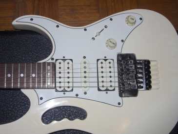 Фотоий: надувательство гитары и другие аппаратуры шнура IBANEZ - STEVE VAI JEM 555