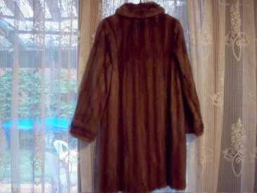 Фотоий: надувательство одежда женщины - HUDSON FOURRURES - MANTEAU FOURRURE